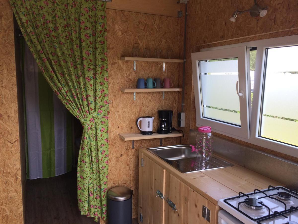 Trekkershut Hotel Beilen Eksteriør billede